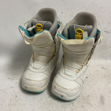 Used Burton Emerald Smalls Girls Snowboard Boots White And Carolina Blue Junior 04 11855-s000176371