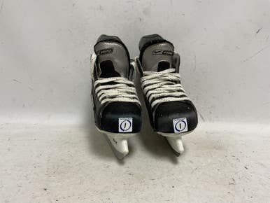 Used Bauer Supreme 30 Junior Hockey Skate Junior 01 11855-s000196944
