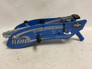 Used Louisville Slugger Triple Flame Bb Sb Pitching Machine 11855-s000200690