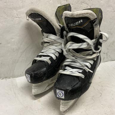 Used Bauer Supreme M40 Intermediate Hockey Skate Intermediate 4.0 11855-s000191058