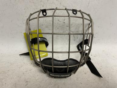 Used Bauer Concept 3 Sr Hockey Wire Mask One Size 11855-s000197605