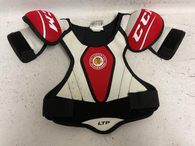Used Ccm Ltp Little Blackhawks Junior Shoulder Pads White Black Red Md 11855-s000204424