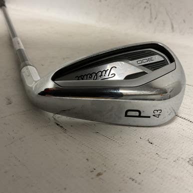 Used Titleist T300 Golf Wedge Mens Rh Pitching Wedge 11855-s000193465