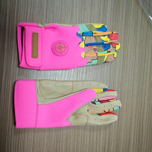 Medium Batting Gloves (New)