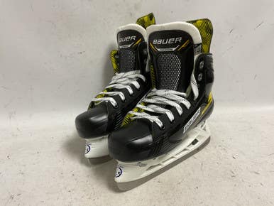 Used Bauer M3 Supreme Intermediate Hockey Skate Intermediate 4.5 11855-s000199448
