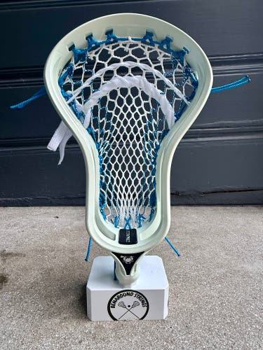ECD DNA 2.0 Strung with Hero 4.0 Mid Pocket