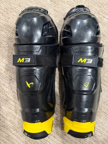 Junior Bauer Supreme M3 11" Shin Pads (Used)