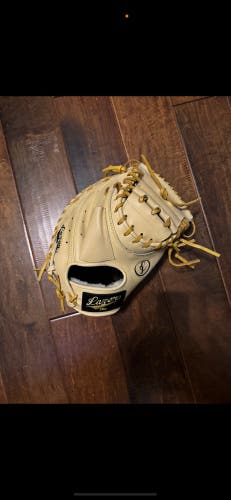 RH Catcher's Baseball Glove 32.5" (New)