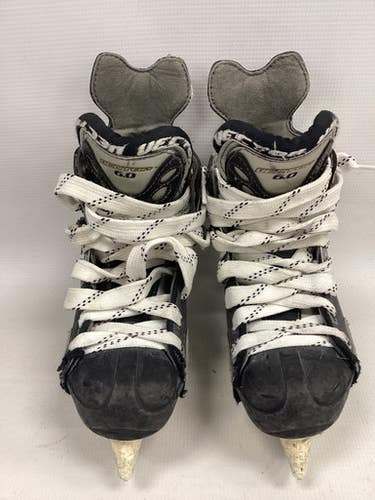 Used Ccm Vector 6.0 Junior 01.5 Ice Hockey Skates 11851-s000018875