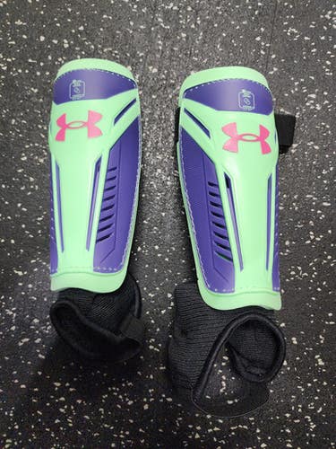 New Under Armour Challenge Youth Medium Shinguard Green 11849-undua21580-50177-l