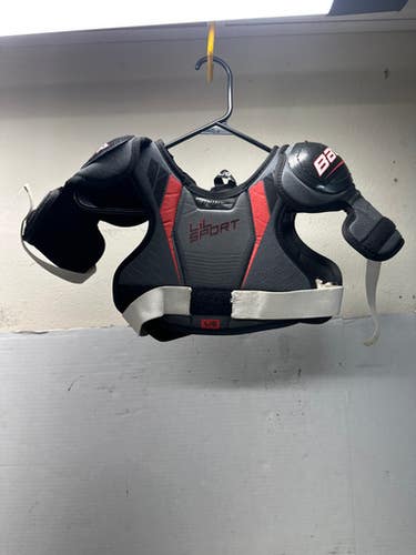 Used Bauer Lil Sport Youth Shoulder Pads Black And Red Lg 11835-s000195509