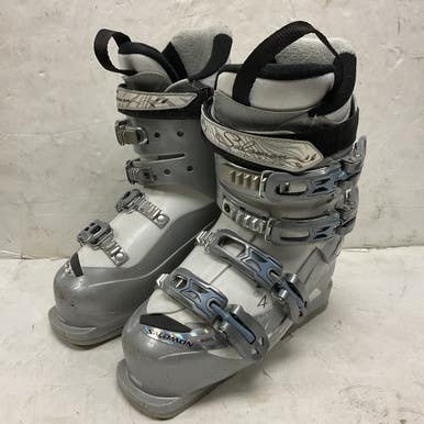 Used Salomon Divine 4 Womens Dh Ski Boot White And Silver 235 Mp - J05.5 - W06.5 11855-s000204265