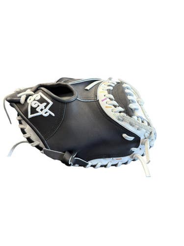 New Soto Classic Sc200pys Bb Catchers Rh Throw Black And White 32" 10299-c000302708