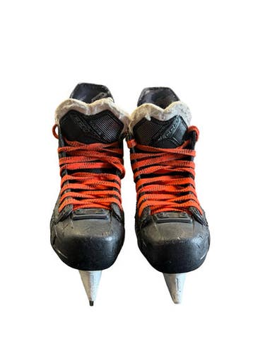 Used Ccm Tacks Hockey Skate Junior 01 10299-s000305904