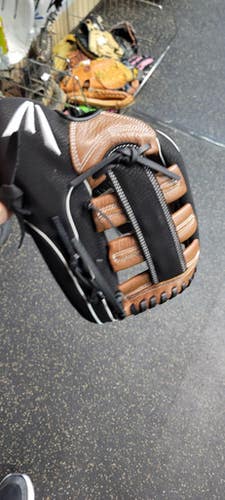 New Easton Black Magic 23 11497-easblack23