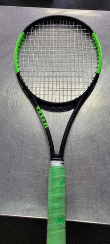 Used Wilson Blade 98s V 6.0 Adult Tennis Racquet None 4 3 8" 11497-s000146465