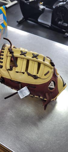 Used Akadema Ahc94 Bb Sb First Base Lh Throw None 11 1 2" 11497-c000156531