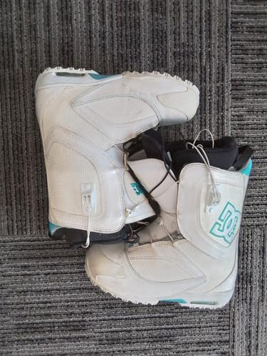 Used Dc Shoes Snowboard Boots Senior 7 Snowboard Womens Boots 11769-s000013762