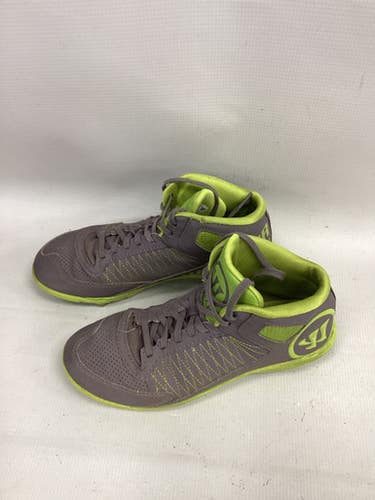 Used Warrior Senior 5.5 Lacrosse Cleats 11851-s000022507