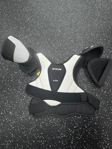 Used Ccm Ltp Youth Shoulder Pads Lg 11849-s000022560