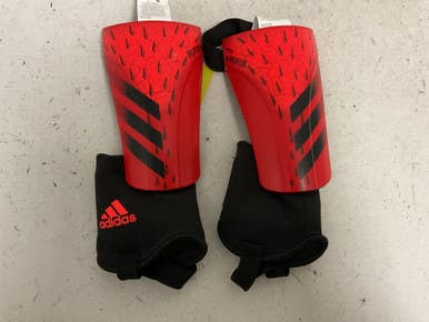 Used Adidas Predetor Soccer Shin Guards Adult Red Md 11855-s000202127