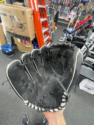 Used Wilson A700 Bb Sb Glove Lh Throw Black 12 1 2" 11337-s000487847