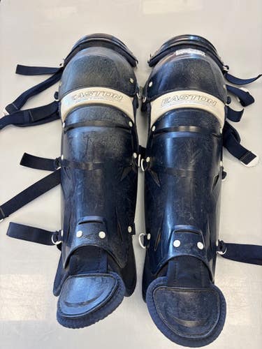 Used Easton Very Best Jen Schro Medium 14in Catchers Leg Guards Navy Blue Med 11860-s000309785