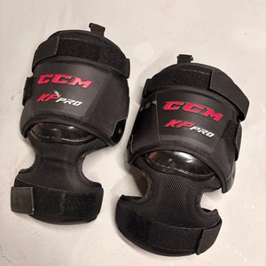CCM Sr Men’s Goalie Knee Pads KP Pro