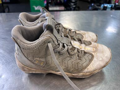 Used Under Armour Bryce Harper Bb Sb Cleats Grey Junior 06 11868-s000069694