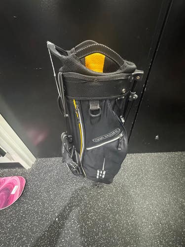 Used Us Kids Tour Series Teen Stand Bag Black 11849-s000040376