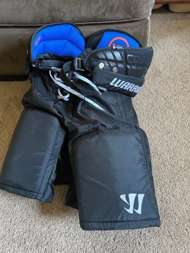 Senior Medium Warrior Covert QR Edge Hockey Pants (Used)
