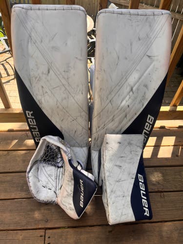 Bauer Hyperlite 2 Full Right Goalie Set