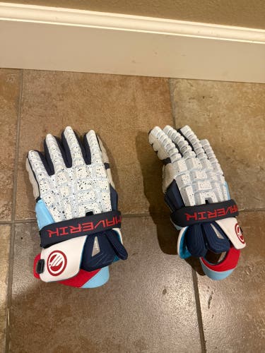 Cascade Lacrosse Gloves (Used)