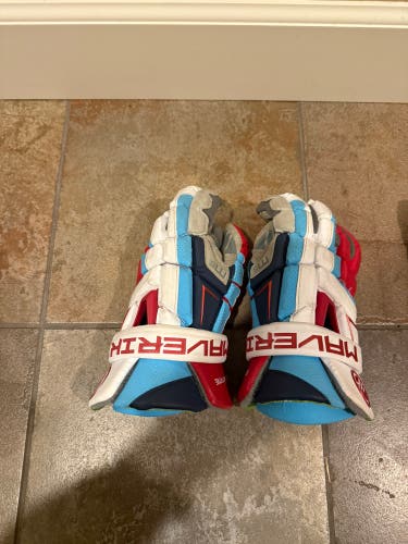 Cascade Lacrosse Gloves (Used)