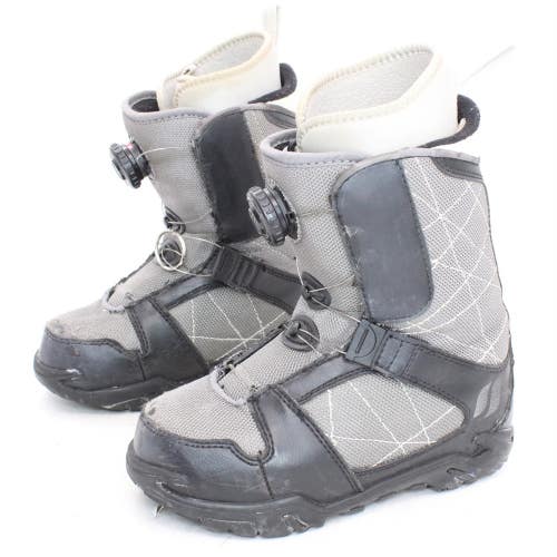 Flow BOA Junior Snowboard Boots - Size 5 / Mondo 23 Used