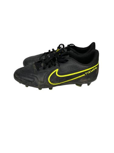 Used Nike Soccer Cleats Black Junior 05 11847-s000029857