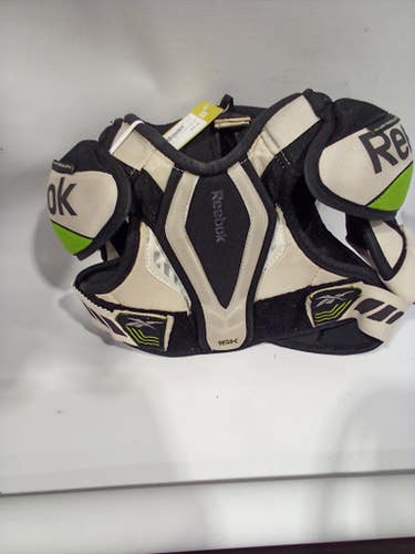Used Reebok 16k Sp Md Hockey Shoulder Pads 11847-s000014176