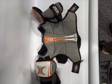 Used Itech 225tl Md Hockey Shoulder Pads 11847-s000013834