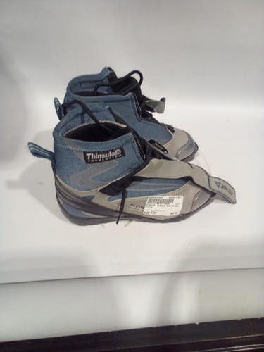 Used Fischer W 06 Jr 04-04.5 Women's Cross Country Ski Boots 11847-s000015209