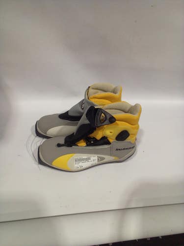 Used Salomon W 05-05.5 Jr 03.5-04 Women's Cross Country Ski Boots 11847-s000015210