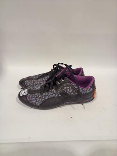 Used Puma Senior 7.5 Indoor Soccer Indoor Cleats 11847-s000019222
