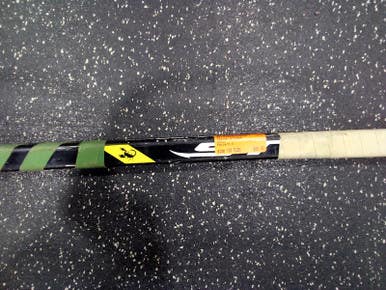 Used Easton Stinger 100 Flex Pattern 5 Senior One Piece Sticks 11847-s000019661