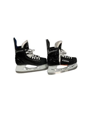 Used Ccm Next Junior Hockey Skate Junior 03 11847-s000031779