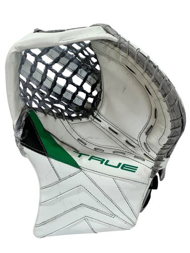 Ben Kraws Stars True Catalyst PX3 Goalie Glove Pro Stock (Used) 6750