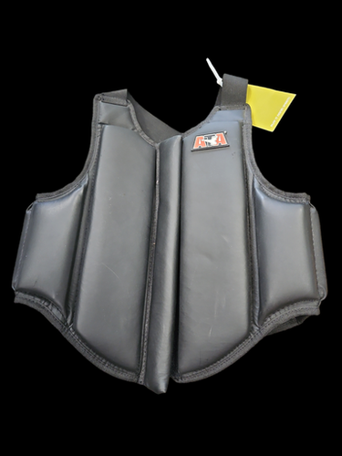 Used Md Martial Arts Chest Guards 11850-s000016722