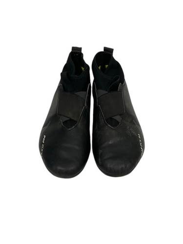 Used Nike Soccer Cleats Black Youth 06.0 11847-s000024586