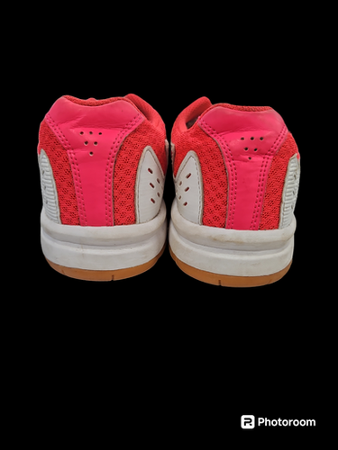 Used Asics Senior 7 Volleyball Shoes 11850-s000015726
