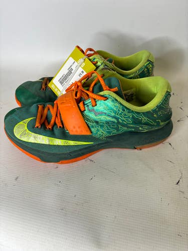 Used Nike Youth 11.5 Basketball Shoes 11850-s000015071