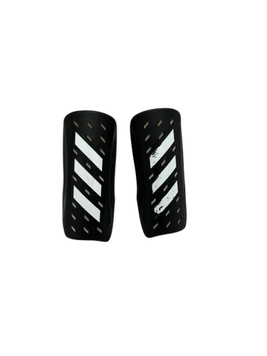 Used Adidas Junior Soccer Shin Guards Junior Black 11692-s000142096