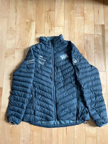 Gray Women's Adult Medium Helly Hansen Puffy Jacket (Used)